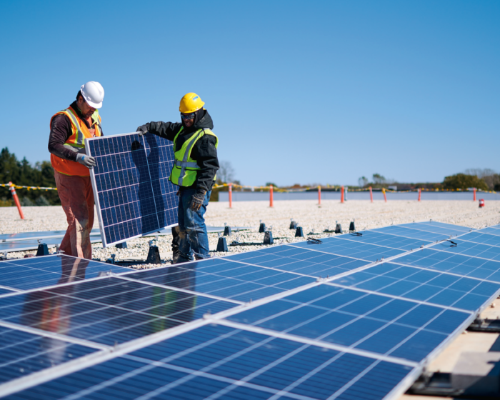 Arch Electric - Wisconsin Solar Installation Experts - Commercial/Utility Installation Crew