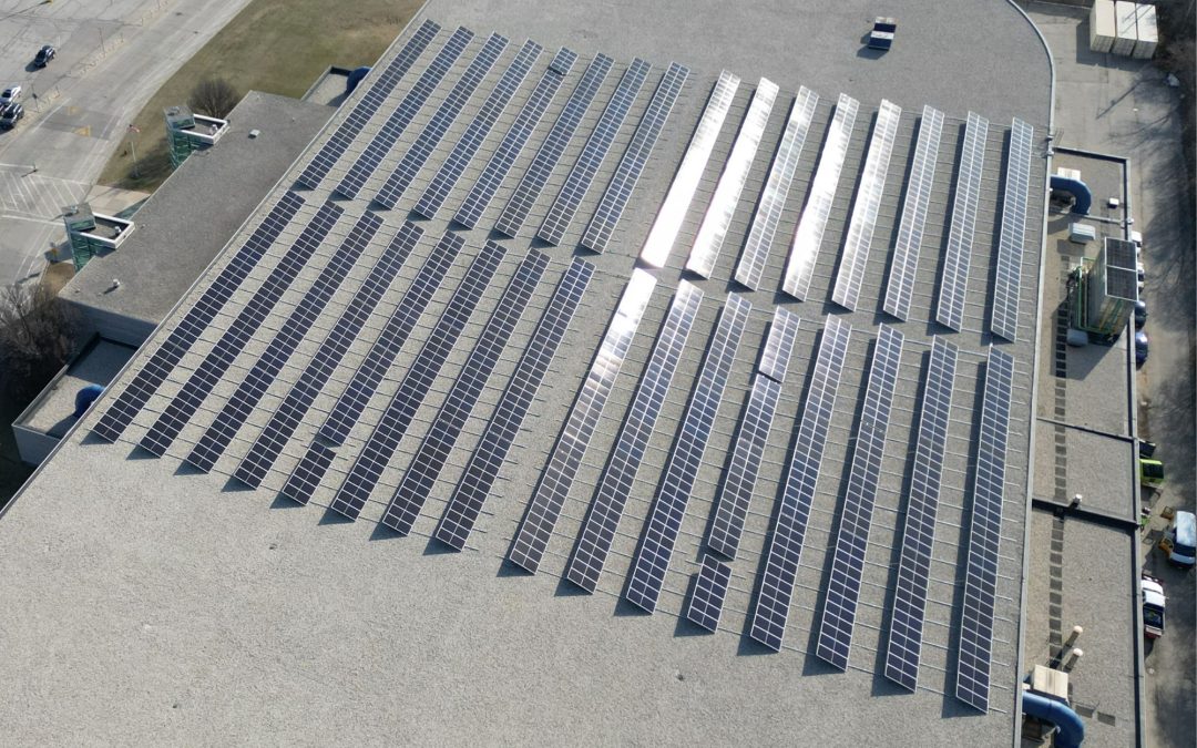 Milwaukee’s Pettit Center Indoor Olympic Speedskating Oval Goes Solar