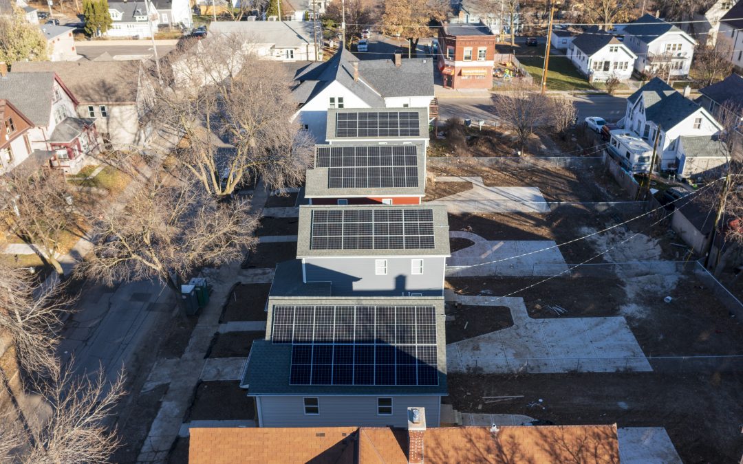Solar Panels Added to Dozens of Homes in Milwaukee